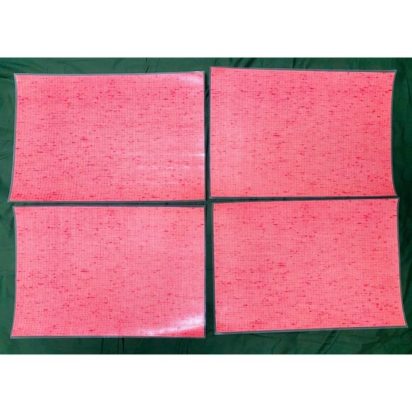 4 Vinyl Christmas Placemats Giordano Santa Sleigh Reindeer Reversible 1970s - Picture 2 of 10